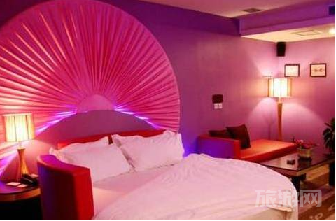 解密酒店情侣房圆床设计：不仅为了浪漫，更有商家的深思熟虑